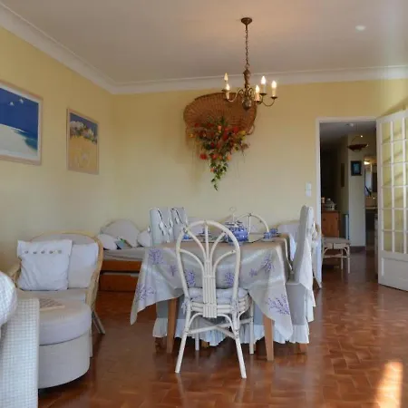 House - 10 Pers, 120 M2, 4/3 *