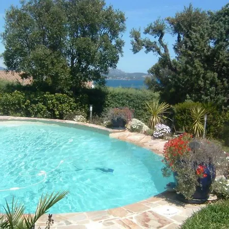House - 10 Pers, 120 M2, 4/3 * Saint Aygulf